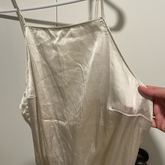 ABERCROMBIE & FITCH Bow Back Cami Bodysuit - Picture 9 of 12